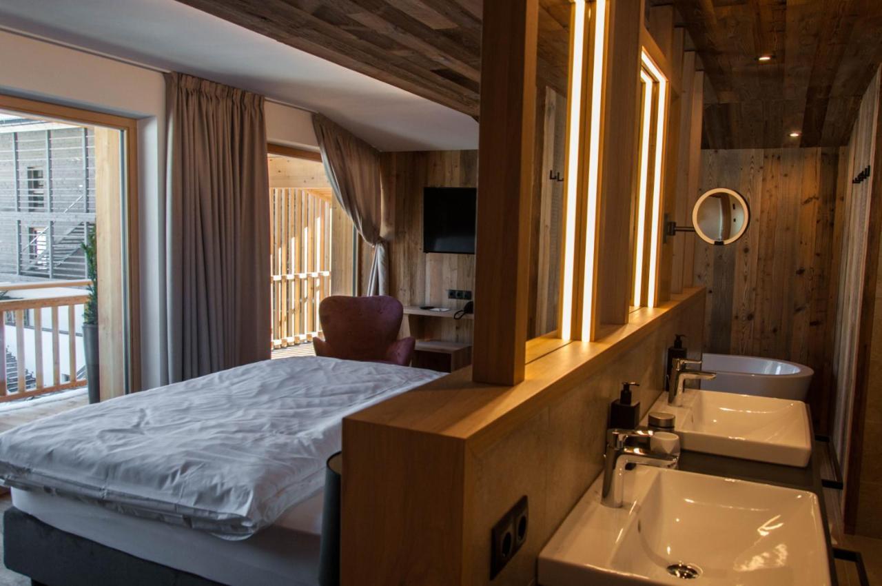 Hotel Andermax San Candido Exterior photo